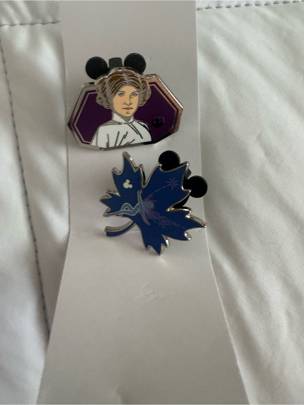 Disney Hidden Mystery Pouch Princess Leia Mickey Ear Pin Set